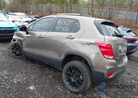 2022 Chevrolet Trax Awd Lt from USA, damaged, VIN KL7CJPSM7NB541431